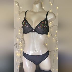Savage X Fenty Black Bra with Colorful Embellishments Nwot Lot 069
